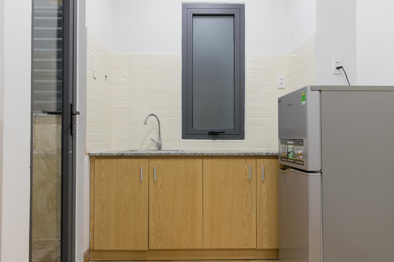 Reddoorz Premium Near E-town 3* TP. Hồ Chí Minh