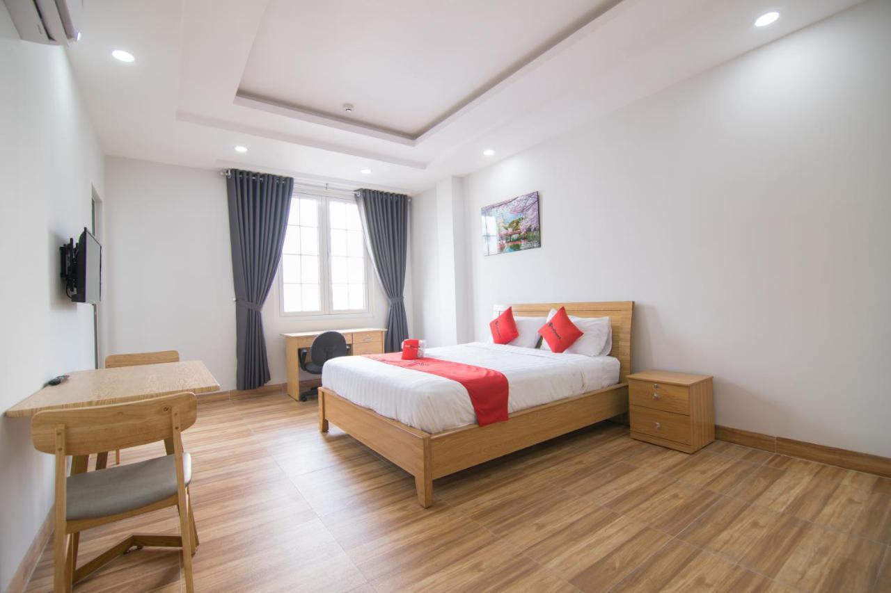 Reddoorz Premium Near E-town TP. Hồ Chí Minh