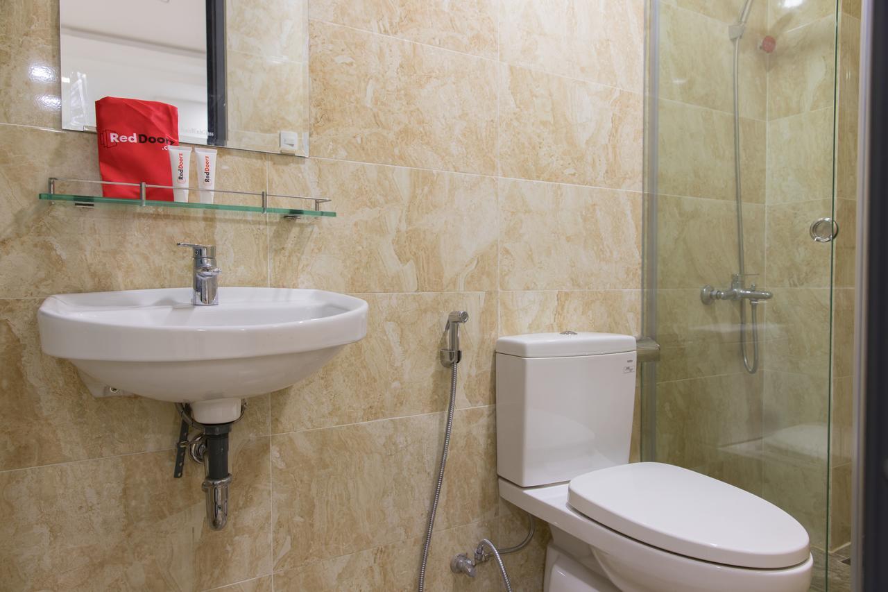 Reddoorz Premium Near E-town Nhà khách TP. Hồ Chí Minh